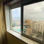 Charming With Sea View In - 70 M² 아파트