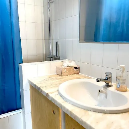Apartment Charming With Sea View In 70 M² *