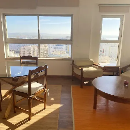 Apartment Charming With Sea View In - 70 M² Armacao de Pera