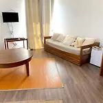 Charming With Sea View In - 70 M² 公寓