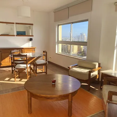 Charming With Sea View In 70 M² Armacao de Pera