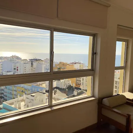 Apartment Charming With Sea View In 70 M² Armacao de Pera