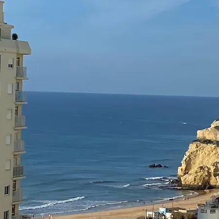 Charming With Sea View In - 70 M² דירה