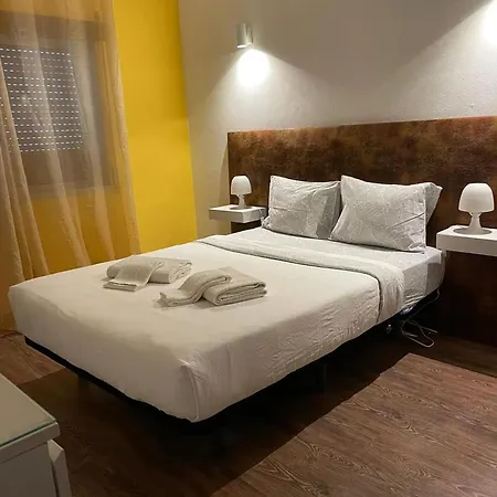 דירה Charming With Sea View In - 70 M² *
